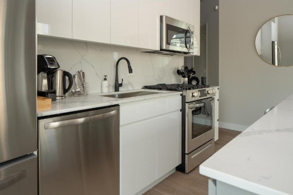 Kasa River North Chicago image 42