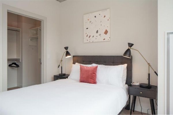 Kasa River North Chicago image 53